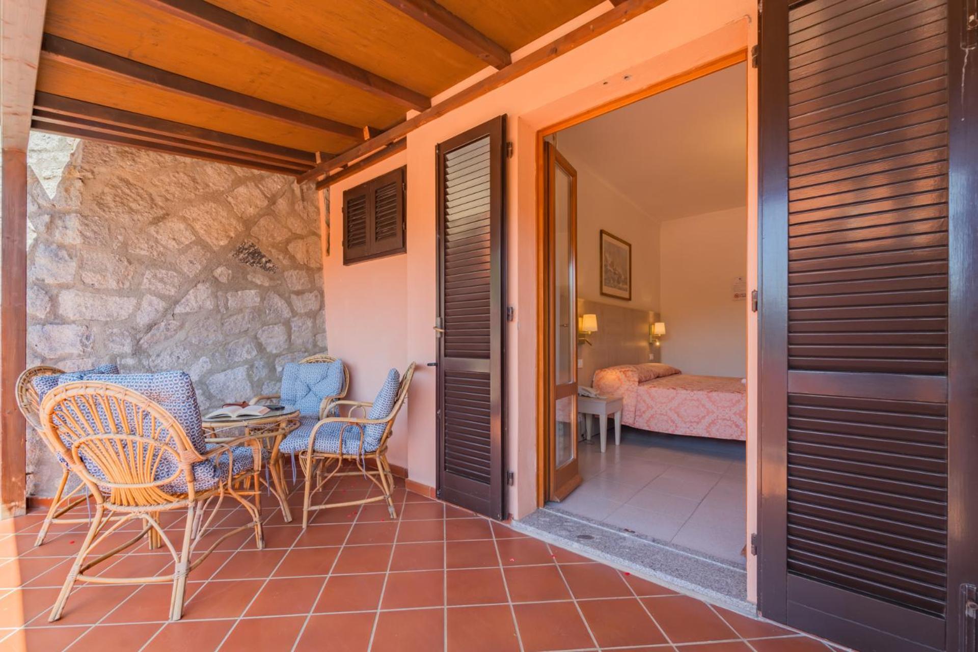 Hotel Lo Scirocco Fetovaia Exterior foto